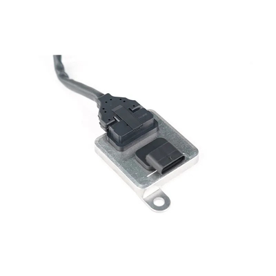12V Stickstoffoxid-Sensor NOx-Sensor für FUSO-Lkw OEM 5WK97200 ML239299